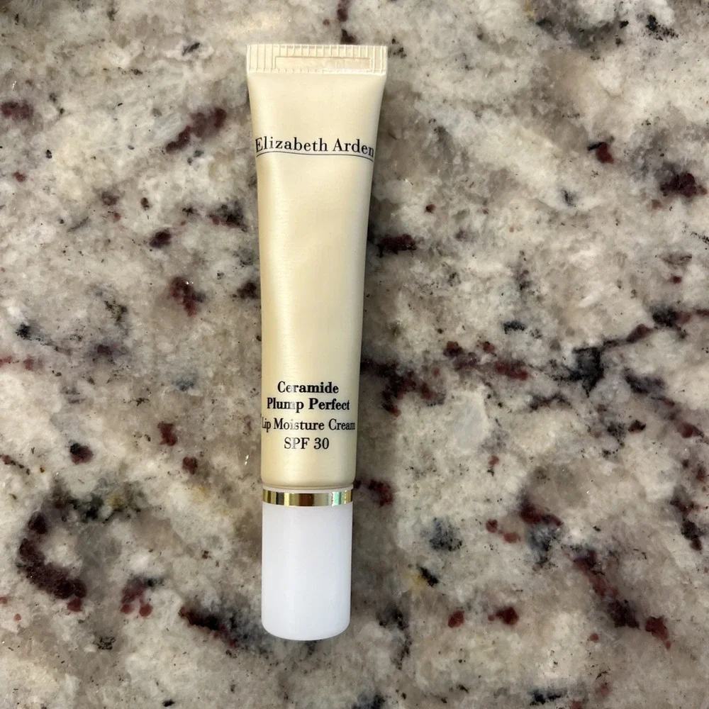 Elizabeth Arden Ceramide Plump Perfect Lip Moisture Cream NEW